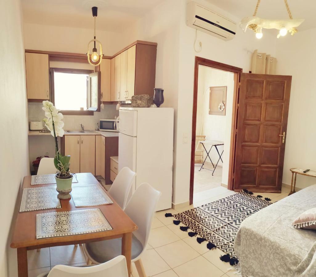 Villa Perissa Thira Buitenkant foto